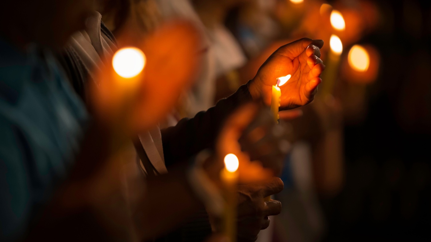 Hundreds attend vigil for man killed at Trump rally in Pennsylvania before visitation Thursday