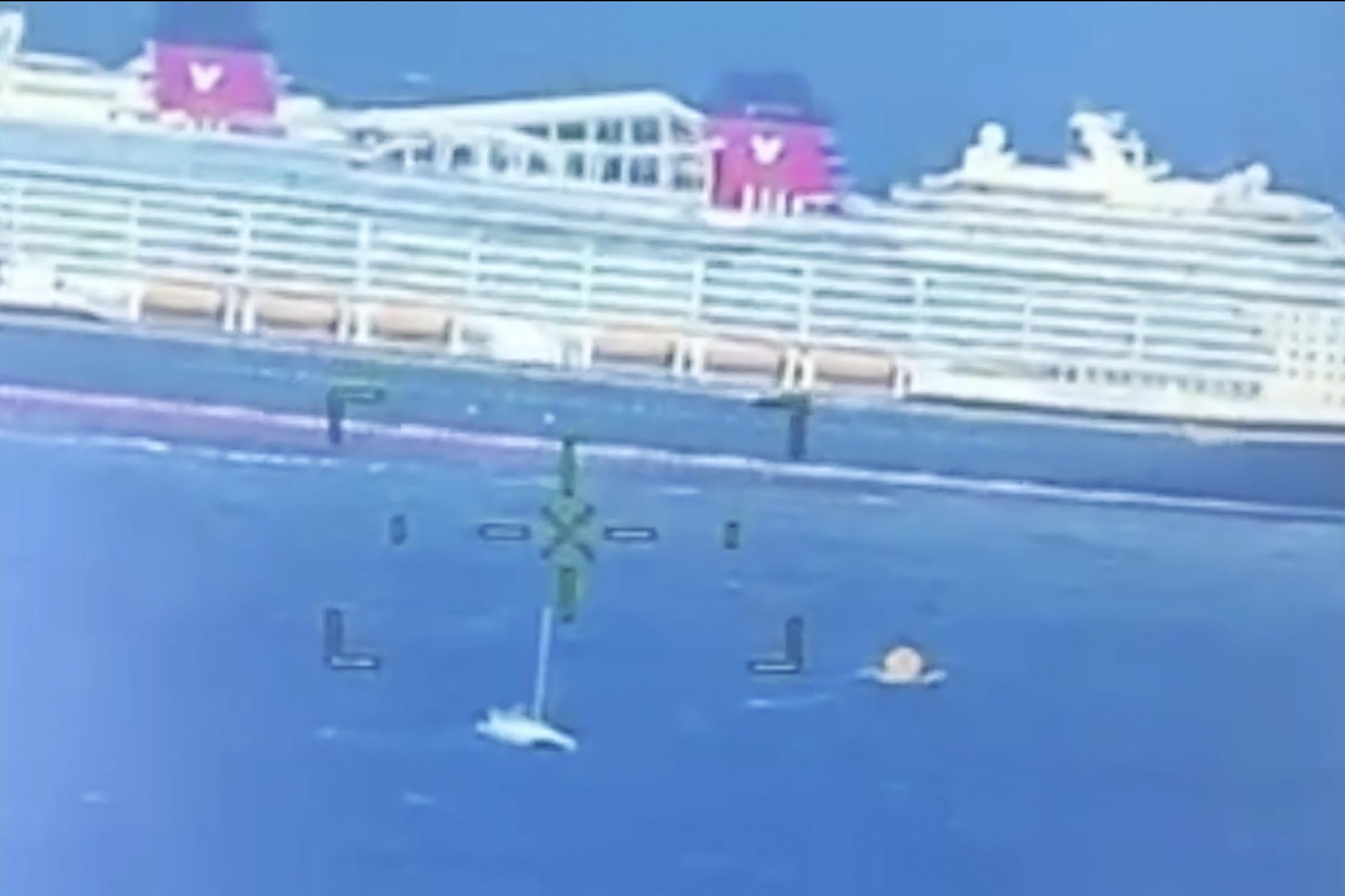 Cruise ship rescues 4 from disabled catamaran hundreds of miles off Bermuda, officials say