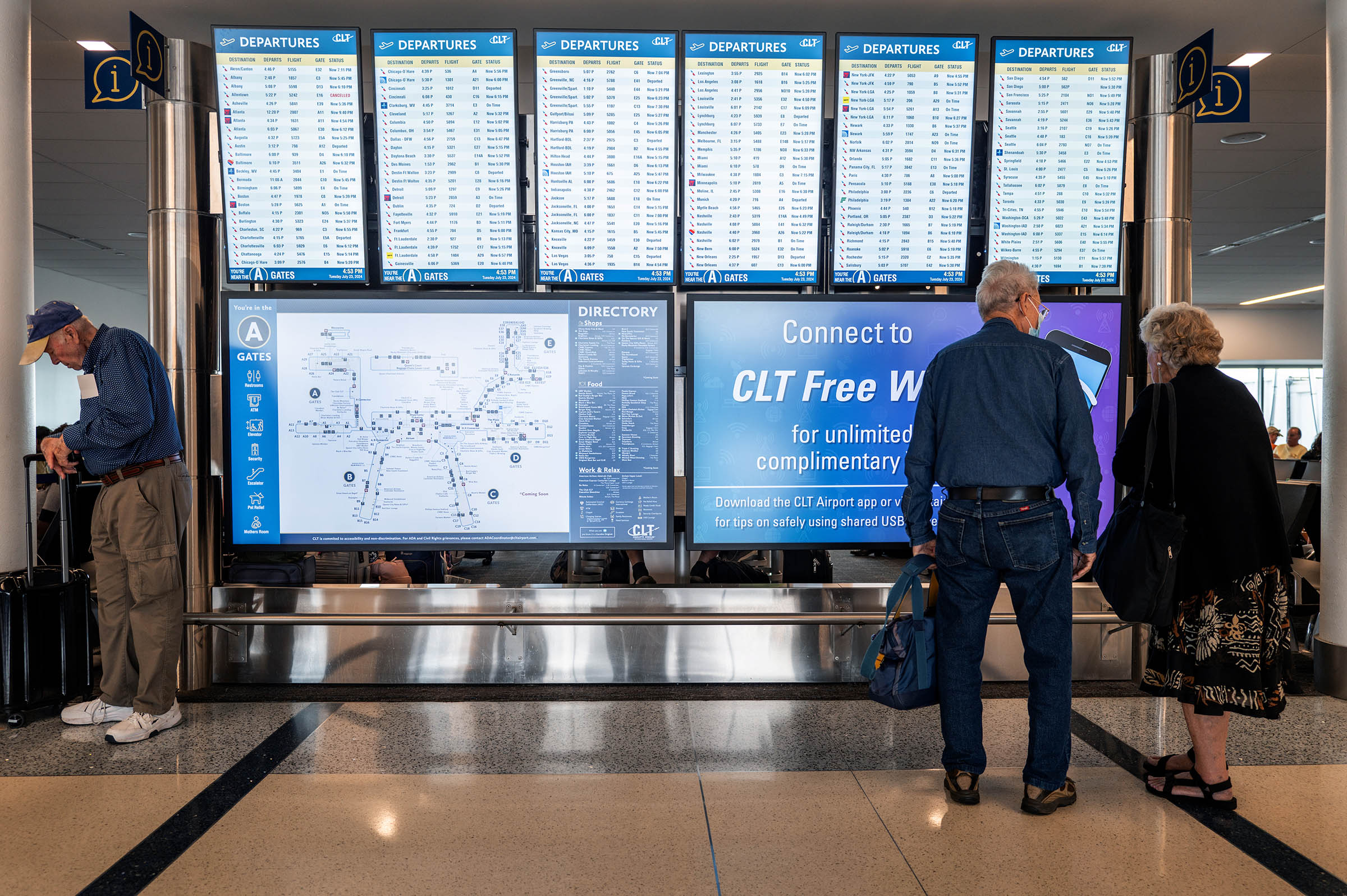 Workers at Charlotte airport, an American Airlines hub, go on strike during Thanksgiving travel week